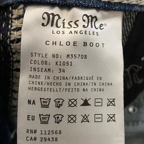 Miss Me Jeans - Picture 9 of 12